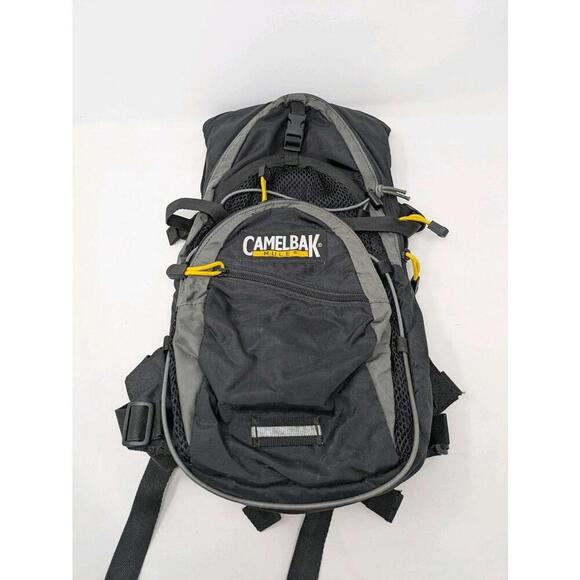 Camelbak Hydration Backpack M.U.L.E. Pack Bag No Bladder Black Hiking Walk - Picture 1 of 4